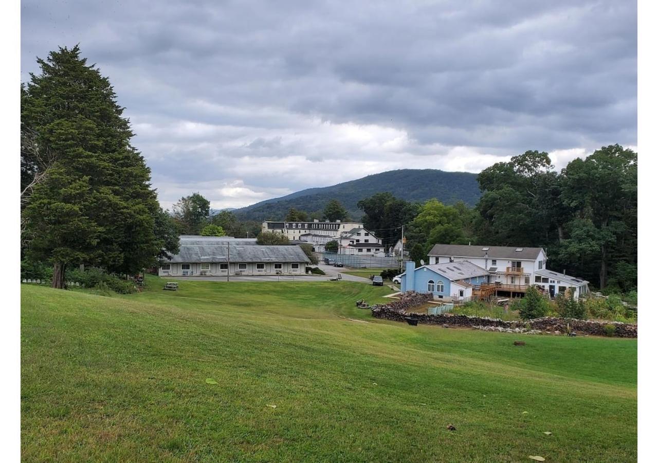Glenwood Inn & Conference Center Delaware Water Gap Eksteriør billede